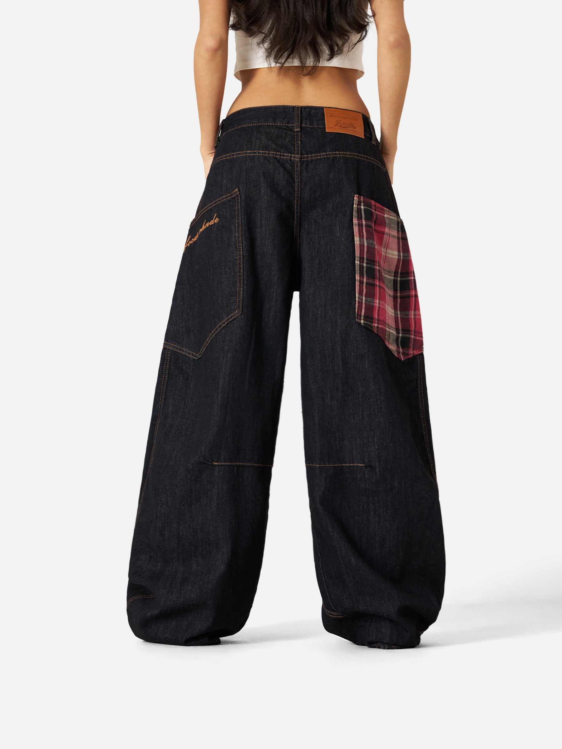Super Baggy Jeans for Women with Plaid Pockets | Aelfric Eden