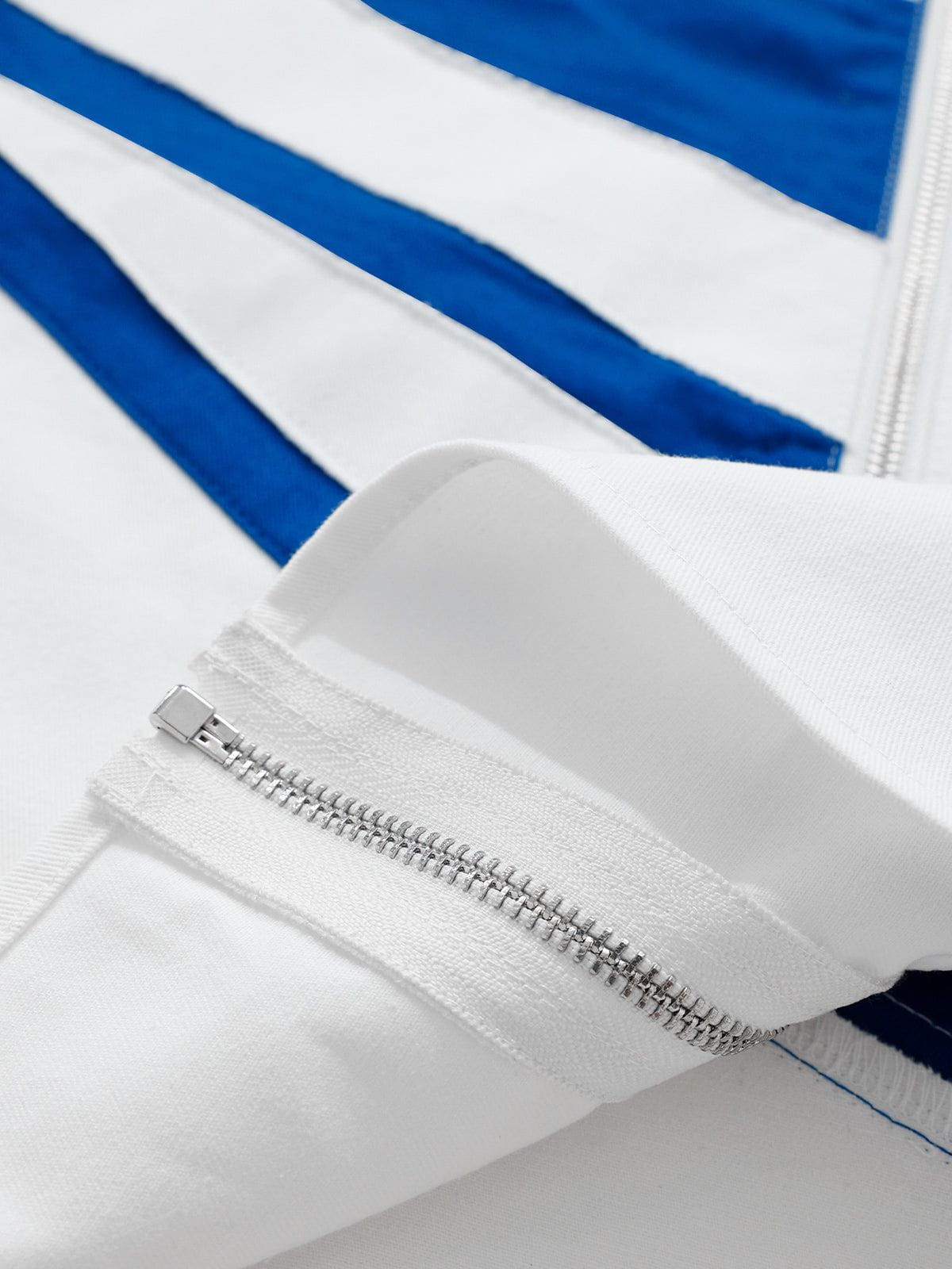 Racing-Inspired Stand-Up Collar Short Sleeve Shirt | Aelfric Eden